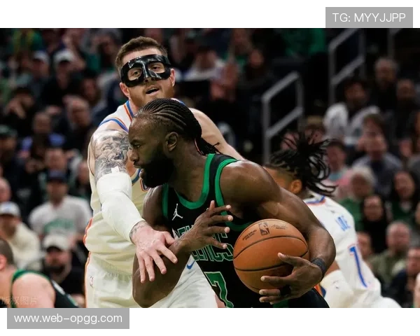 米切尔爆发助骑士险胜凯尔特人 连胜势头不减杰伦布朗孤军奋战