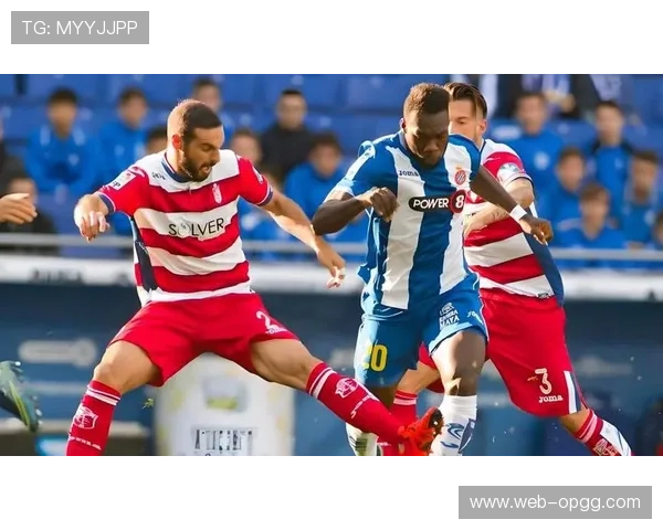 加拉塔萨雷5-2逆转尤文图斯，意甲球队欧冠附加赛首回合全军覆没